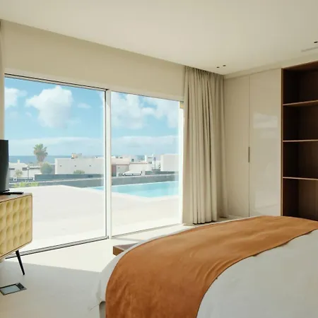 Vila Aine Luxury Puerto Calero
